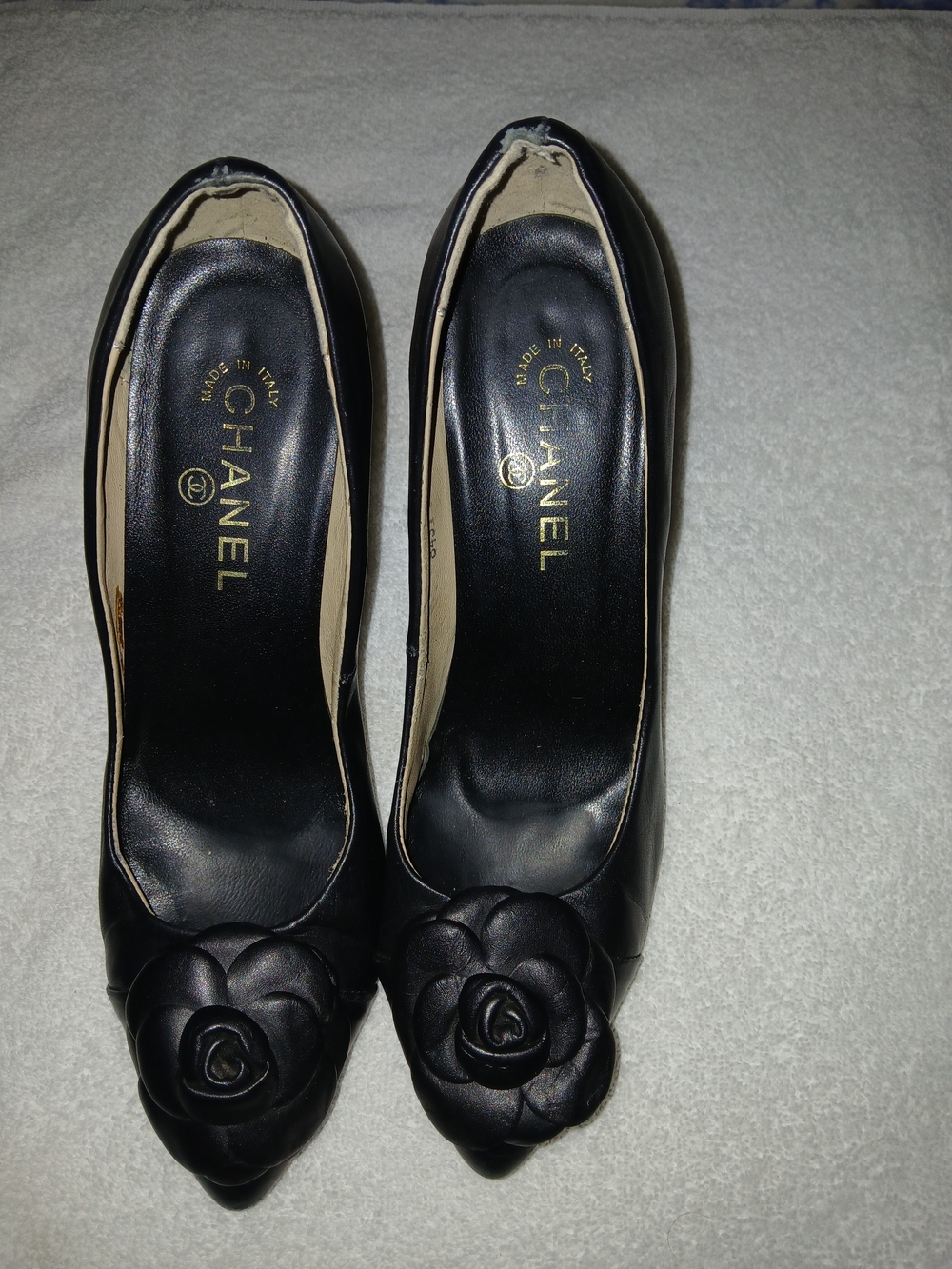 CHANEL Black Leather Camellia - Women's